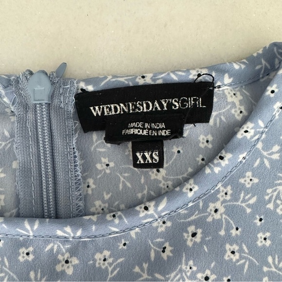 ASOS Wednesday's Girl midi smock dress in blue ditsy pastel floral - Size XXS - Picture 4 of 5